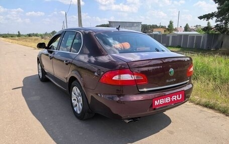Skoda Superb III рестайлинг, 2010 год, 850 000 рублей, 6 фотография