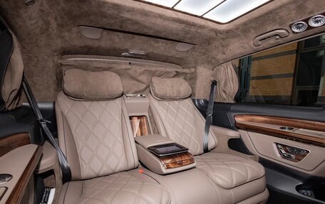 Mercedes-Benz V-Класс, 2024 год, 23 000 000 рублей, 29 фотография