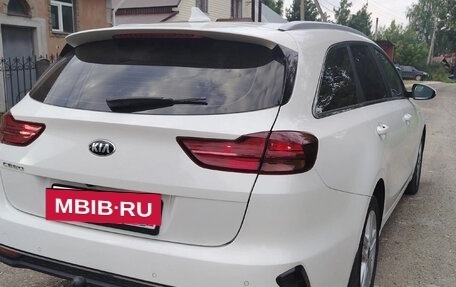 KIA cee'd III, 2018 год, 1 630 000 рублей, 5 фотография