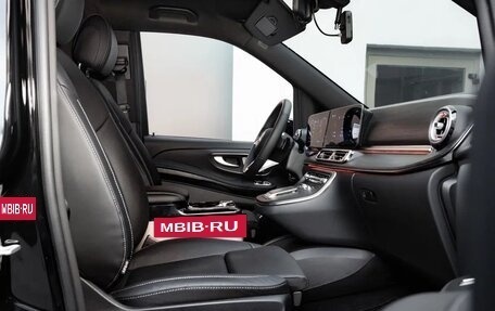 Mercedes-Benz V-Класс, 2024 год, 23 000 000 рублей, 40 фотография