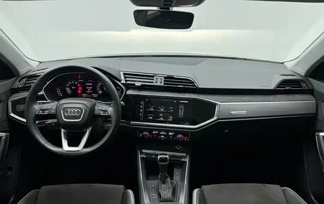 Audi Q3, 2022 год, 2 510 000 рублей, 7 фотография
