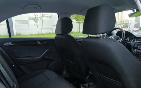 Skoda Rapid I, 2018 год, 1 290 000 рублей, 10 фотография