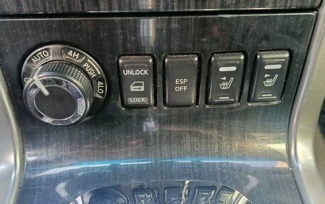 Nissan Pathfinder, 2010 год, 1 209 000 рублей, 18 фотография
