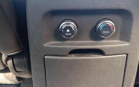 Nissan Pathfinder, 2010 год, 1 209 000 рублей, 22 фотография