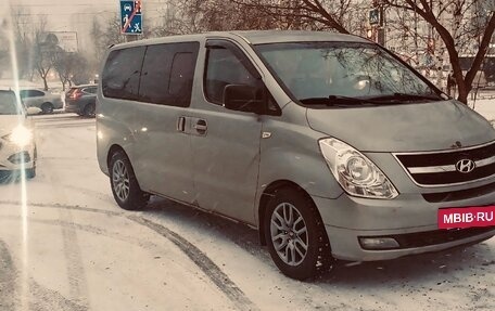 Hyundai Grand Starex Grand Starex I рестайлинг 2, 2011 год, 1 500 000 рублей, 21 фотография