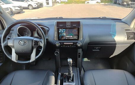 Toyota Land Cruiser Prado 150 рестайлинг 2, 2011 год, 2 650 000 рублей, 14 фотография