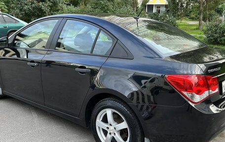 Chevrolet Cruze II, 2010 год, 750 000 рублей, 9 фотография