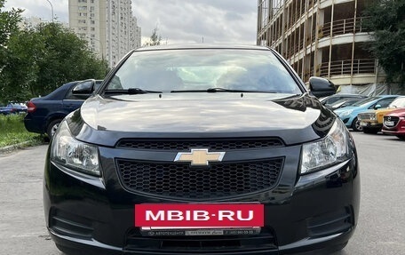 Chevrolet Cruze II, 2010 год, 750 000 рублей, 8 фотография