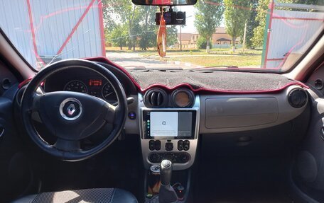 Renault Logan I, 2012 год, 240 000 рублей, 2 фотография