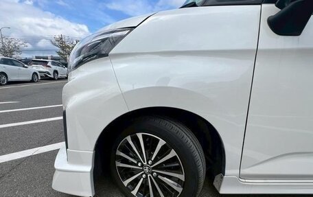 Toyota Roomy I, 2023 год, 920 000 рублей, 17 фотография