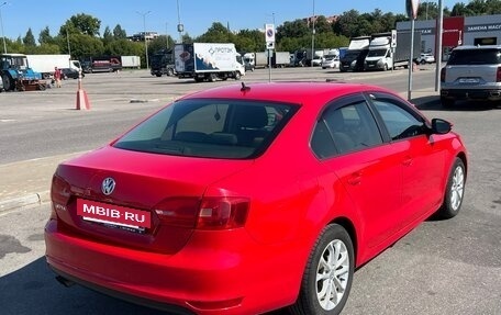 Volkswagen Jetta VI, 2011 год, 890 000 рублей, 3 фотография