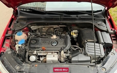 Volkswagen Jetta VI, 2011 год, 890 000 рублей, 11 фотография