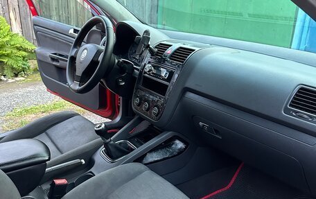 Volkswagen Golf V, 2004 год, 395 000 рублей, 18 фотография