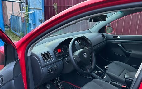 Volkswagen Golf V, 2004 год, 395 000 рублей, 13 фотография