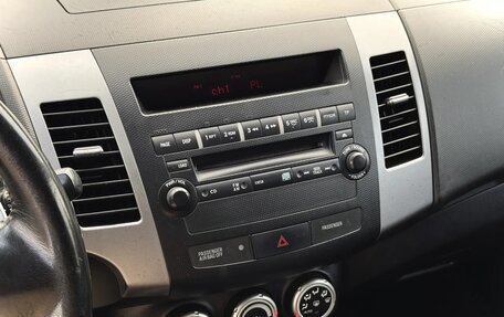 Mitsubishi Outlander III рестайлинг 3, 2008 год, 899 777 рублей, 12 фотография