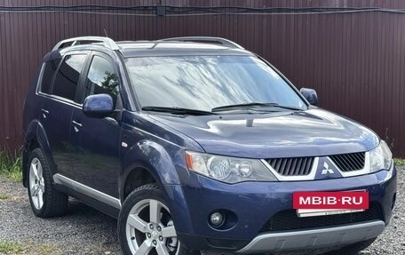 Mitsubishi Outlander III рестайлинг 3, 2008 год, 899 777 рублей, 3 фотография