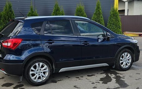 Suzuki SX4 II рестайлинг, 2018 год, 1 390 000 рублей, 2 фотография