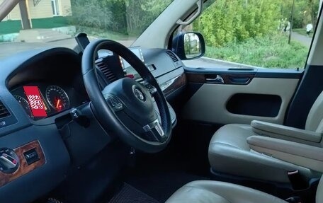 Volkswagen Multivan T5, 2011 год, 1 950 000 рублей, 15 фотография