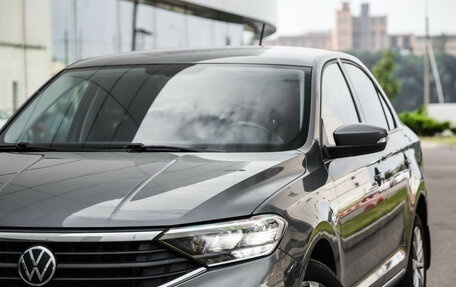Volkswagen Polo VI (EU Market), 2021 год, 1 789 000 рублей, 2 фотография
