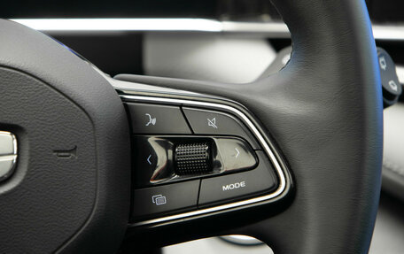 Geely Atlas, 2024 год, 2 725 000 рублей, 15 фотография