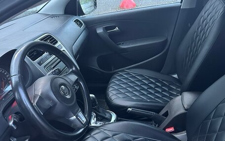 Volkswagen Polo VI (EU Market), 2013 год, 650 000 рублей, 2 фотография