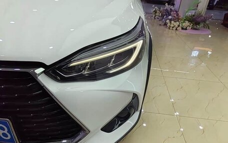 Toyota Yaris XP150 рестайлинг, 2022 год, 1 050 300 рублей, 8 фотография