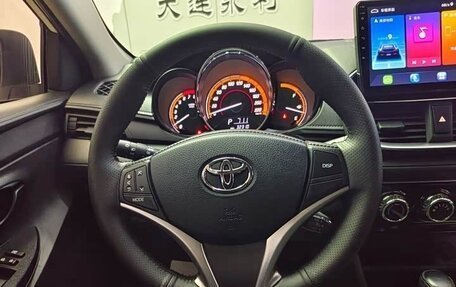 Toyota Yaris XP150 рестайлинг, 2022 год, 1 050 300 рублей, 14 фотография