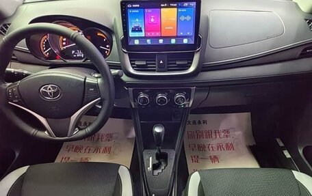 Toyota Yaris XP150 рестайлинг, 2022 год, 1 050 300 рублей, 13 фотография