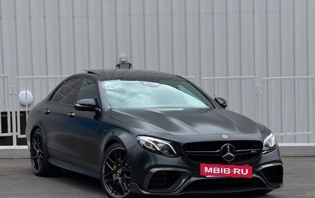 Mercedes-Benz E-Класс AMG, 2017 год, 10 000 000 рублей, 27 фотография