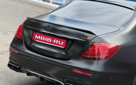 Mercedes-Benz E-Класс AMG, 2017 год, 10 000 000 рублей, 37 фотография