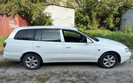 Toyota Caldina, 1999 год, 400 000 рублей, 2 фотография
