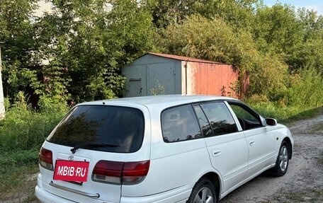 Toyota Caldina, 1999 год, 400 000 рублей, 3 фотография
