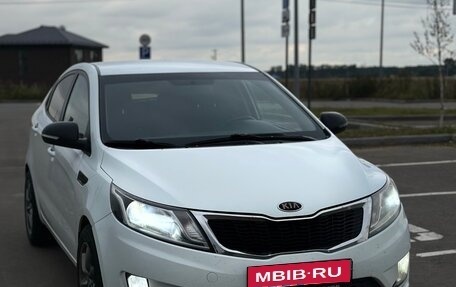 KIA Rio III рестайлинг, 2013 год, 950 000 рублей, 1 фотография