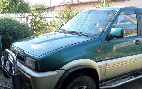 Nissan Terrano II рестайлинг, 1995 год, 500 000 рублей, 1 фотография