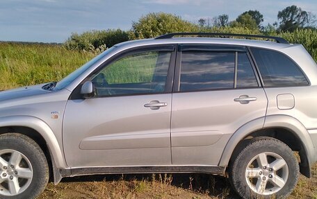 Toyota RAV4, 2004 год, 830 000 рублей, 4 фотография