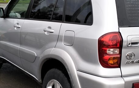 Toyota RAV4, 2004 год, 830 000 рублей, 10 фотография