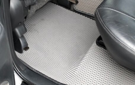 Toyota RAV4, 2004 год, 830 000 рублей, 8 фотография