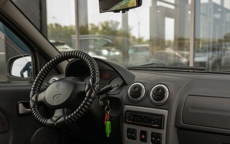 Renault Logan I, 2007 год, 380 000 рублей, 10 фотография
