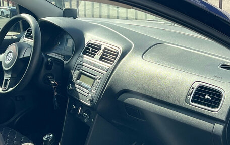 Volkswagen Polo VI (EU Market), 2012 год, 490 000 рублей, 10 фотография