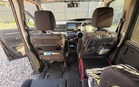 Honda Stepwgn IV, 2015 год, 1 680 000 рублей, 4 фотография