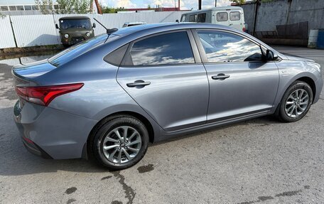 Hyundai Solaris II рестайлинг, 2019 год, 1 530 000 рублей, 3 фотография