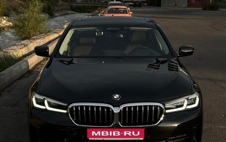 BMW 5 серия, 2020 год, 2 500 000 рублей, 2 фотография