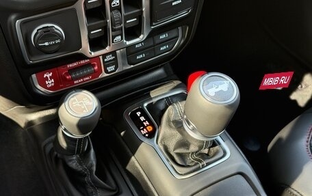 Jeep Wrangler, 2026 год, 8 390 000 рублей, 25 фотография