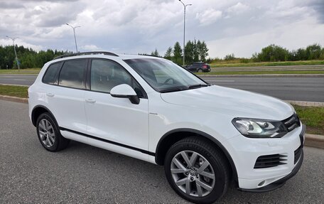 Volkswagen Touareg III, 2013 год, 2 100 000 рублей, 4 фотография