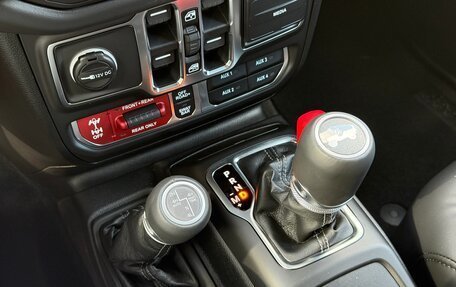 Jeep Wrangler, 2026 год, 8 390 000 рублей, 27 фотография