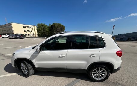 Volkswagen Tiguan I, 2012 год, 1 900 000 рублей, 6 фотография
