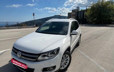 Volkswagen Tiguan I, 2012 год, 1 900 000 рублей, 2 фотография