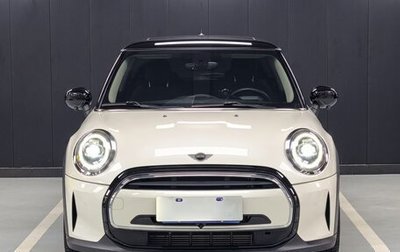 MINI Hatch, 2023 год, 1 985 000 рублей, 1 фотография