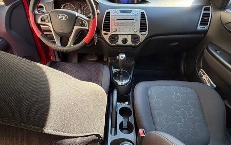 Hyundai i20 IB рестайлинг, 2010 год, 580 000 рублей, 6 фотография