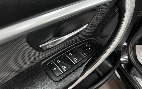 BMW 3 серия, 2017 год, 2 445 000 рублей, 14 фотография